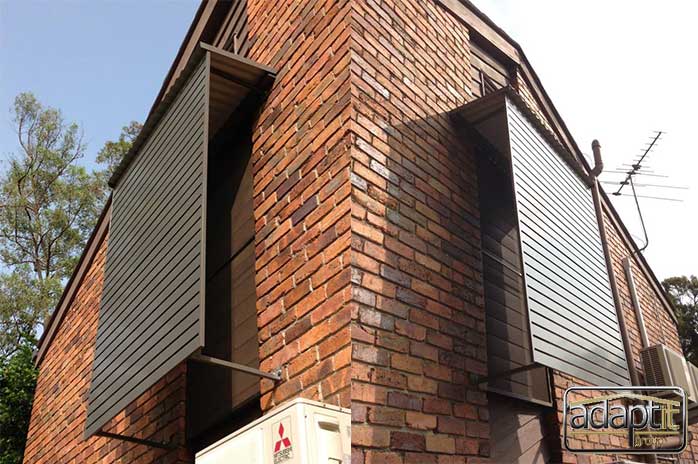 Aluminium Slats Screen on Chapel Hill Home